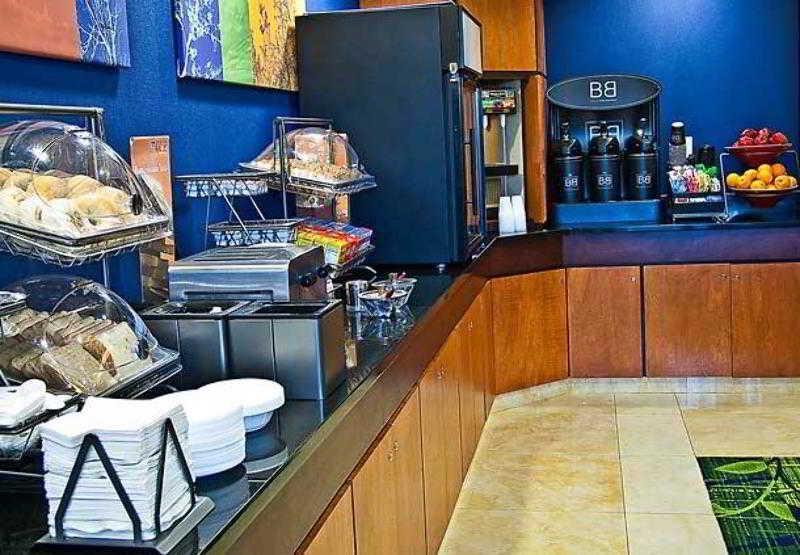 Fairfield Inn & Suites Tampa Fairgrounds/Casino Orient Park Extérieur photo
