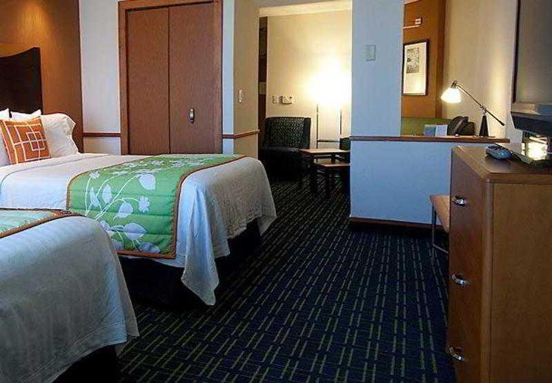 Fairfield Inn & Suites Tampa Fairgrounds/Casino Orient Park Extérieur photo